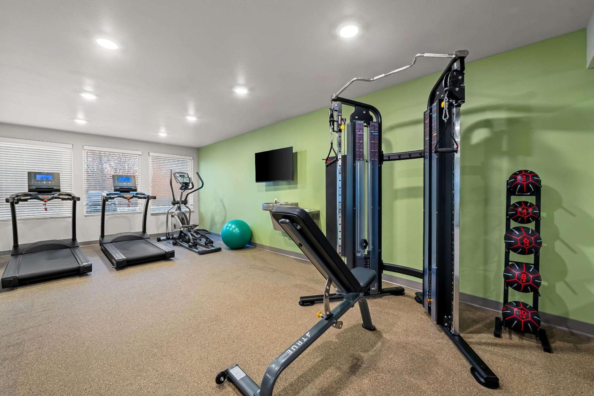 Woodspring Suites Loves Park - Rockford Esterno foto